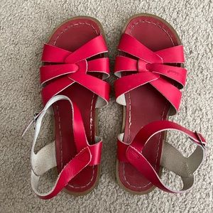 saltwater sandals